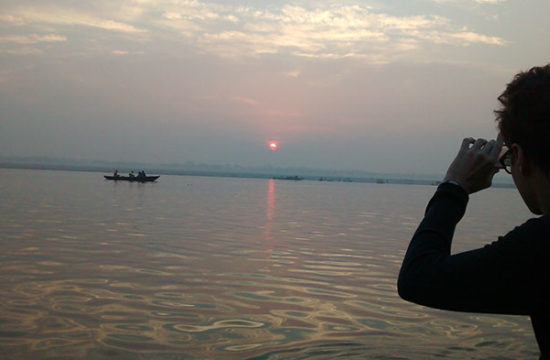 geography and climate of varanasi